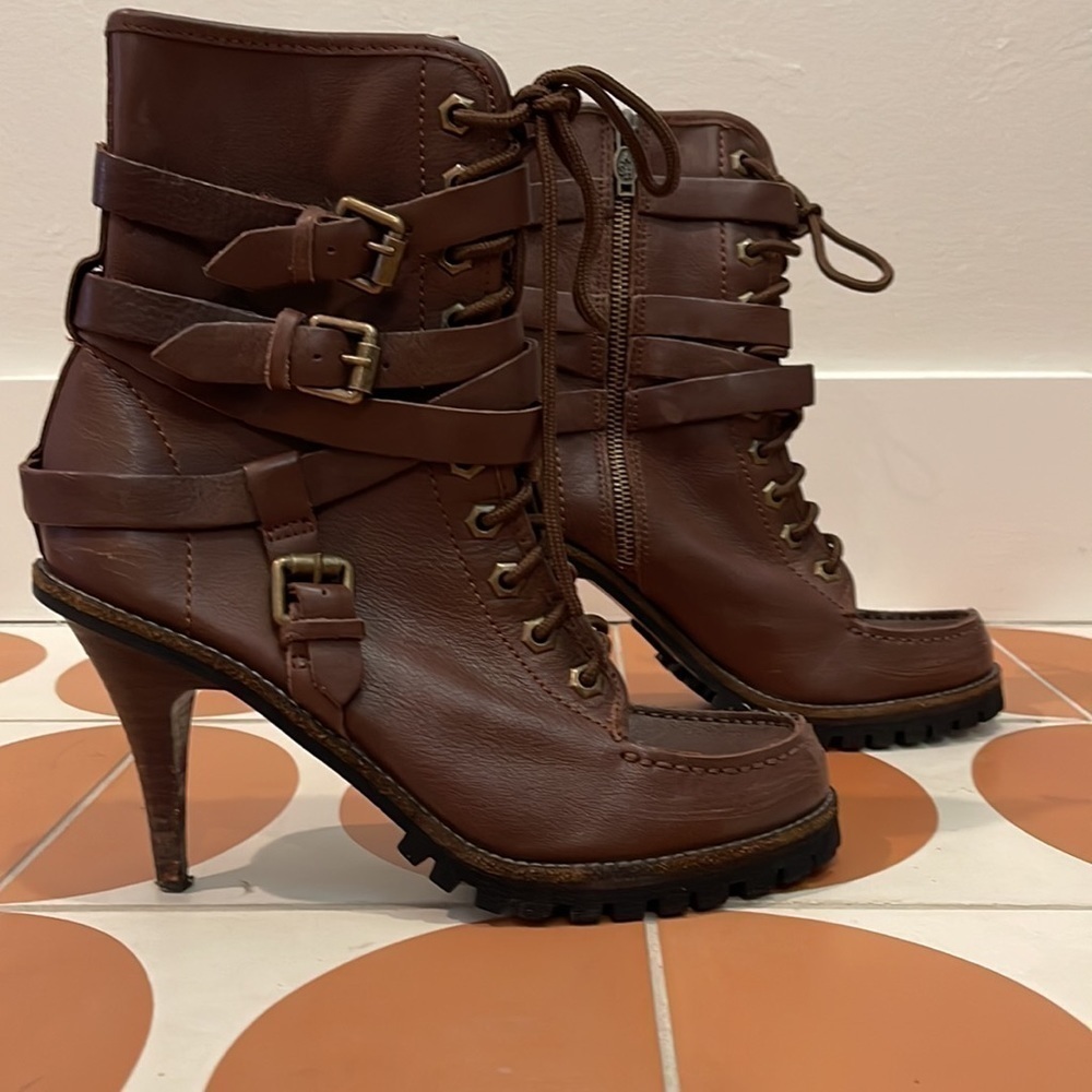 Ash Brown Leather Winona Lug Boot - Picture 2 of 9